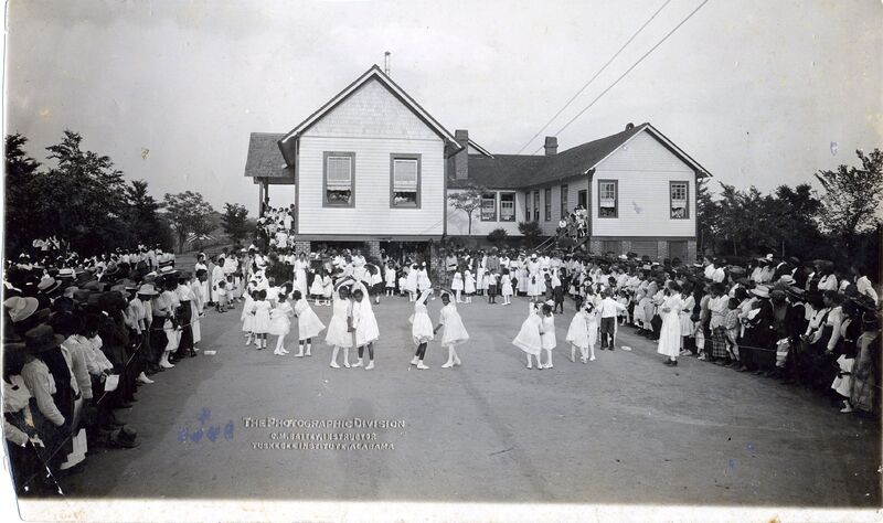 Children Dancing 